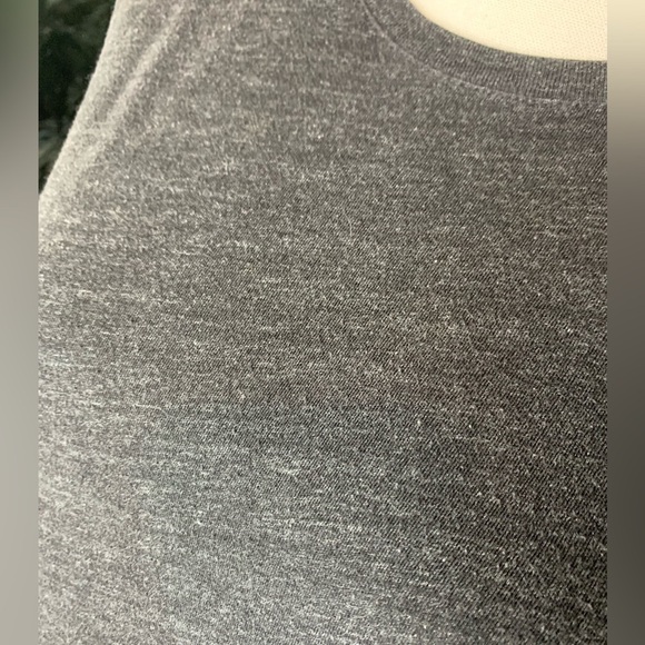 Banana Republic Moisture Wicking Long Sleeve Gray Shirt Mens Small - Picture 2 of 6